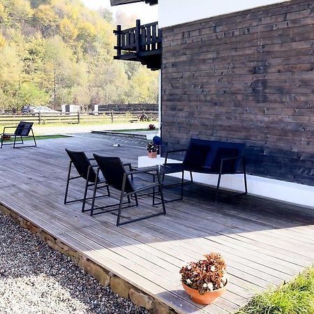 Landhaus Bed&Breakfast Viseu de Sus Exterior photo