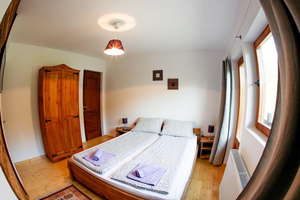 Landhaus Bed&Breakfast Viseu de Sus Exterior photo