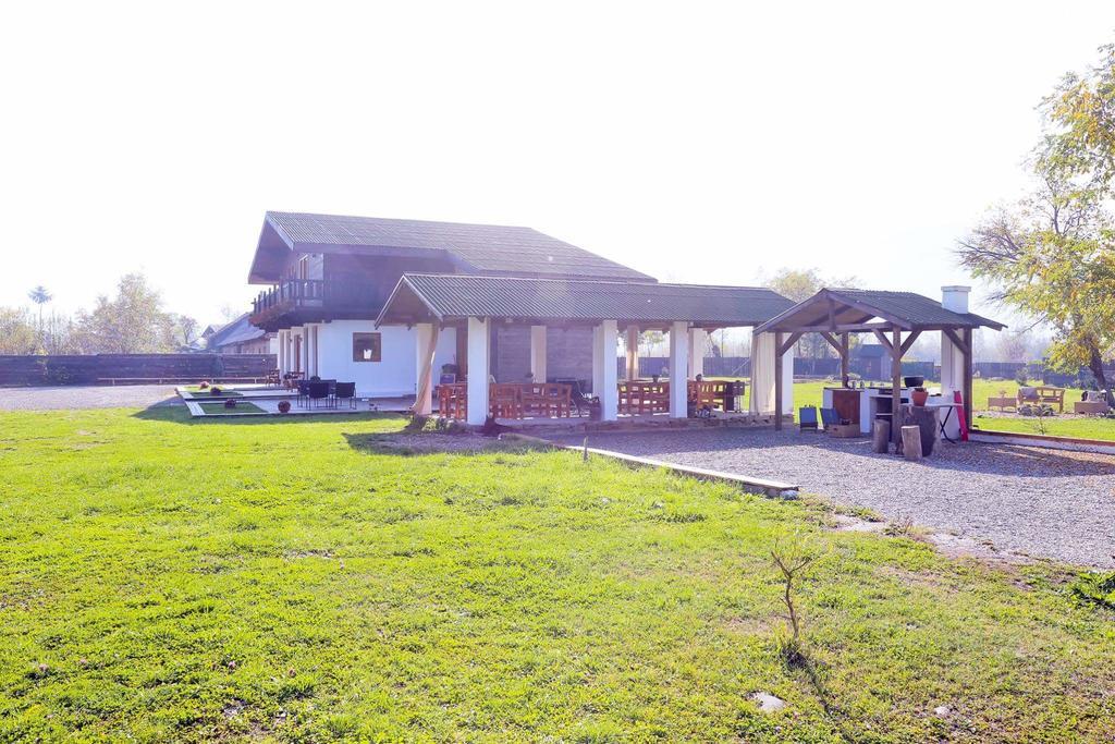 Landhaus Bed&Breakfast Viseu de Sus Exterior photo