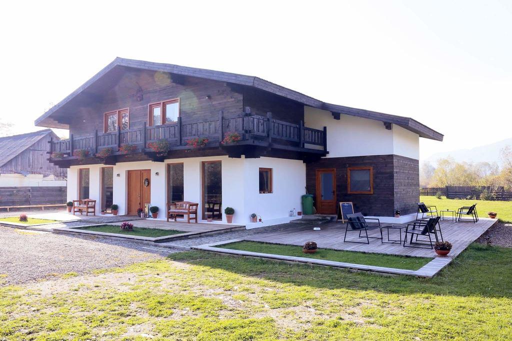 Landhaus Bed&Breakfast Viseu de Sus Exterior photo